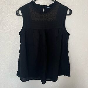 Old Navy Ruffled black top
